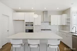 3 Cairnes Ln, East Brunswick Township, NJ 08816 - Photo 16