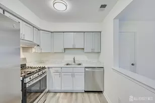 1223 Waterford Dr, Edison, NJ 08817 - Photo 16