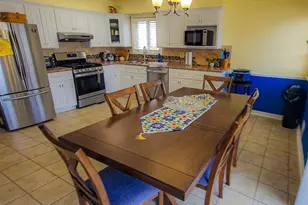 30 Davids Ct, South Brunswick Township, NJ 08810 - Photo 2