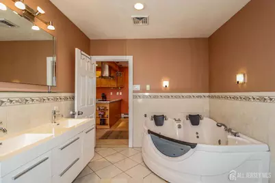 369 New Brunswick Avenue #1, Fords, NJ 08863 - Photo 52