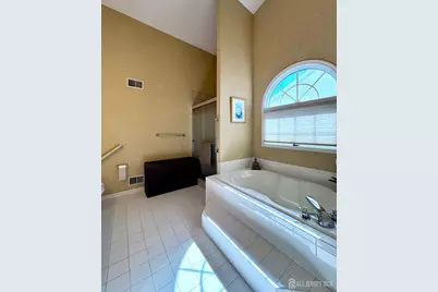 9 Brighton Court, Monroe Township, NJ 08831 - Photo 22