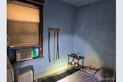 267 Prospect Street, Perth Amboy, NJ 08861 - Photo 10