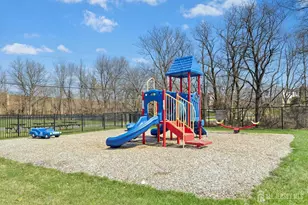 324 Cricket Ln, Woodbridge Township, NJ 07095 - Photo 20