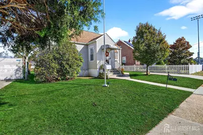 6 Elmwood Avenue, Carteret, NJ 07008 - Photo 4