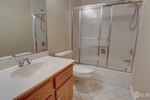 18A Thomas Paine Dr, Monroe Township, NJ 08831 - Photo 24