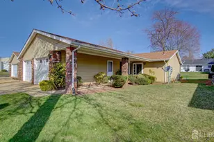 370B Duranta Plaza, Monroe Township, NJ 08831 - Photo 1