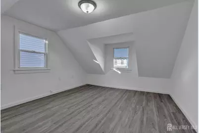 18 John Street, Carteret, NJ 07008 - Photo 10