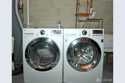 4 White Oaks Drive, Sayreville, NJ 08872 - Photo 30