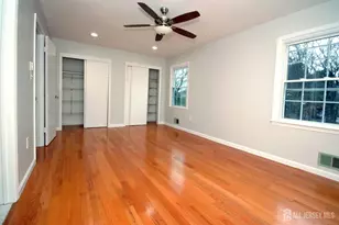 4 White Oaks Dr, Sayreville, NJ 08872 - Photo 26