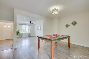 13 Peachtree Ln, Monroe Township, NJ 08831 - Photo 4