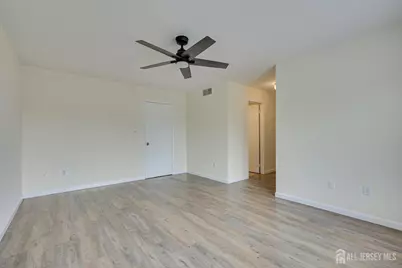 13 Peachtree Lane, Monroe Township, NJ 08831 - Photo 26