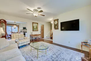 8 Adelphi Ct, Edison, NJ 08837 - Photo 6