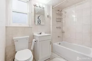 160 Stratton St, Piscataway Township, NJ 08854 - Photo 30