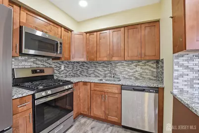 160 Evergreen Road #14 A, Edison, NJ 08837 - Photo 14