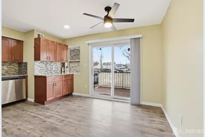 160 Evergreen Road #14 A, Edison, NJ 08837 - Photo 10