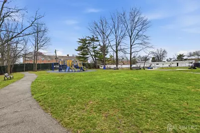 160 Evergreen Road #14 A, Edison, NJ 08837 - Photo 4