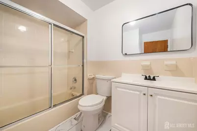 1614 Edison Glen Terrace, Edison, NJ 08837 - Photo 16