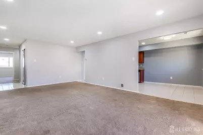 1614 Edison Glen Terrace, Edison, NJ 08837 - Photo 6