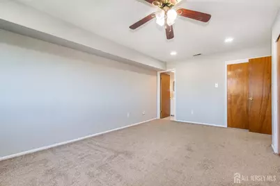 1614 Edison Glen Terrace, Edison, NJ 08837 - Photo 20