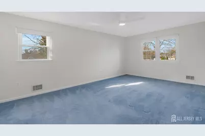 128 Hazelwood Avenue, Middlesex, NJ 08846 - Photo 18