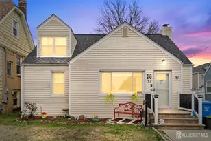 34 Ling St, Fords, NJ 08863 - Photo 2