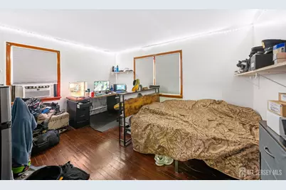 34 Henry Street, Port Reading, NJ 07064 - Photo 12