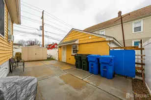 34 Henry St, Port Reading, NJ 07064 - Photo 26