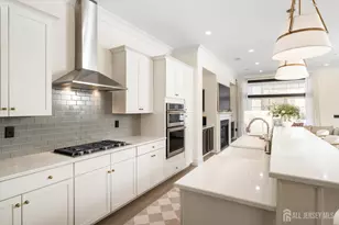 11 Hamilton Dr, Cranbury Township, NJ 08512 - Photo 12