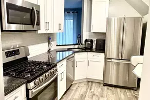 2706 Lighthouse Ln, Sayreville, NJ 08859 - Photo 1