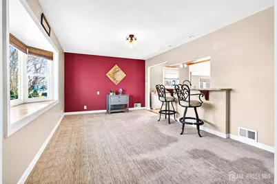 423 S Plainfield Avenue S, South Plainfield, NJ 07080 - Photo 6