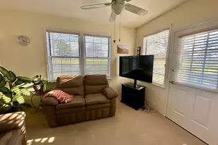 27A John Adams Ct, Monroe Township, NJ 08831 - Photo 8