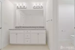 735 Station Rd, Dunellen, NJ 08812 - Photo 12