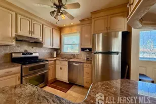 82 Madison Ave, Old Bridge Township, NJ 08857 - Photo 14