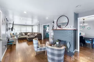 902 Lee Ave, North Brunswick Township, NJ 08902 - Photo 2