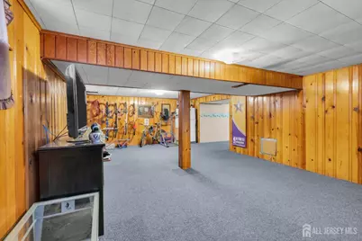 16 Hemlock Drive, Sayreville, NJ 08859 - Photo 18