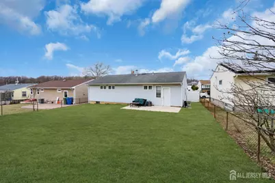 16 Hemlock Drive, Sayreville, NJ 08859 - Photo 22