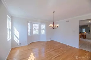 6 Banyan Ct, Edison, NJ 08820 - Photo 8