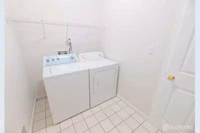 6 Banyan Court, Edison, NJ 08820 - Photo 32