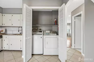 597 Auten Road #1, Hillsborough Township, NJ 08844 - Photo 16