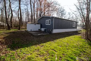 21 Keats Rd, North Brunswick Township, NJ 08902 - Photo 22