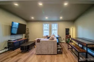 21 Keats Rd, North Brunswick Township, NJ 08902 - Photo 8