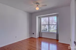 2 Hempstead Dr, Monroe Township, NJ 08831 - Photo 24