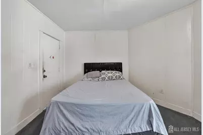 361 Prospect Street, Perth Amboy, NJ 08861 - Photo 8
