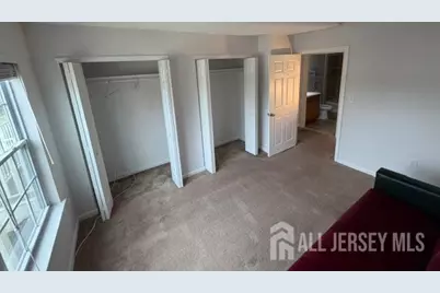 89 Albury Way, North Brunswick Township, NJ 08902 - Photo 6