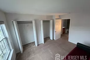 89 Albury Way, North Brunswick Township, NJ 08902 - Photo 6