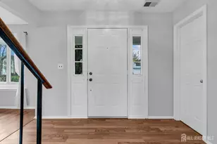 29 Liberty Dr, South Brunswick Township, NJ 08810 - Photo 4