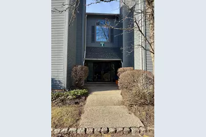 809 Woodhaven Drive, Edison, NJ 08817 - Photo 2