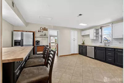 4 Jeanette Street, Carteret, NJ 07008 - Photo 4