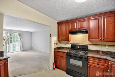 258 Kempsey Drive, North Brunswick Township, NJ 08902 - Photo 14