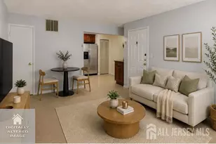 258 Kempsey Dr, North Brunswick Township, NJ 08902 - Photo 2